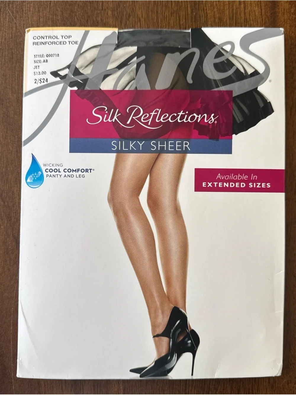 Hanes Silk Reflections Silky Sheer Jet Black Pantyhose Control Top Size AB New